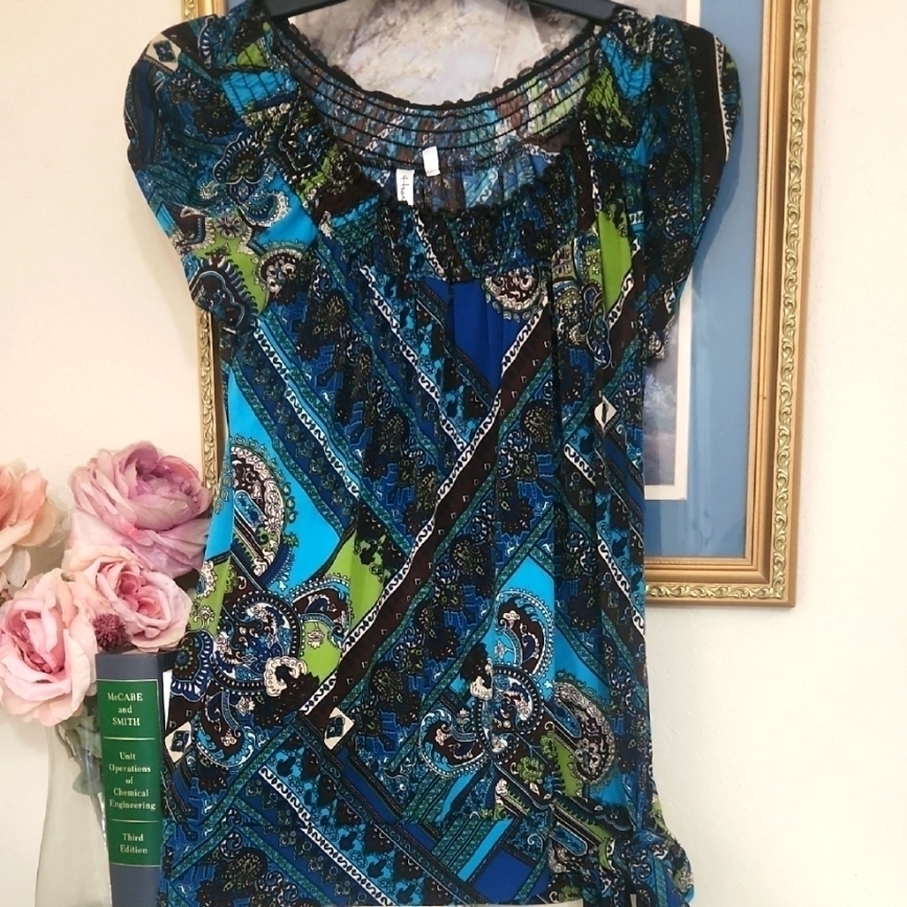 Bohemian  Cap Sleeve Graphic Blouse Size Medium Boho Western Rodeo Concert